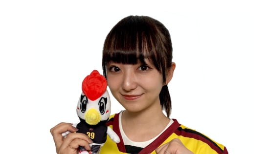 日比野芽奈